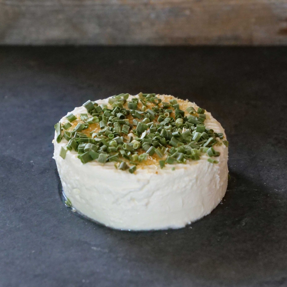 Fresh sheep cheese garlic & chives bio